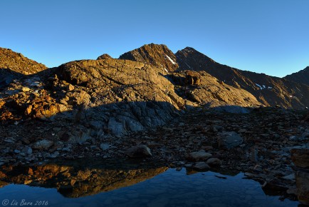 Stubaier Alpen, Bergsee bei Siegerlandhütte