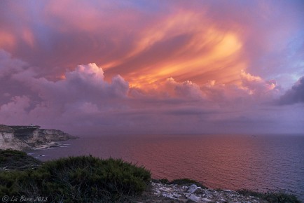 Korsika, Abendstimmung an den Kreidefelsen bei Bonifacio